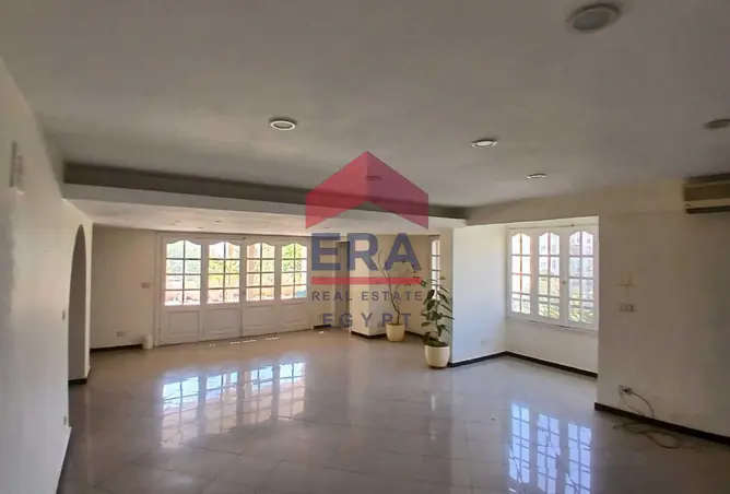 113818388 - Property Image 2