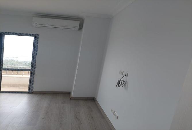 8592995 - صورة العقار 3