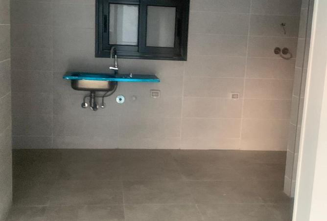 8577418 - Property Image 3