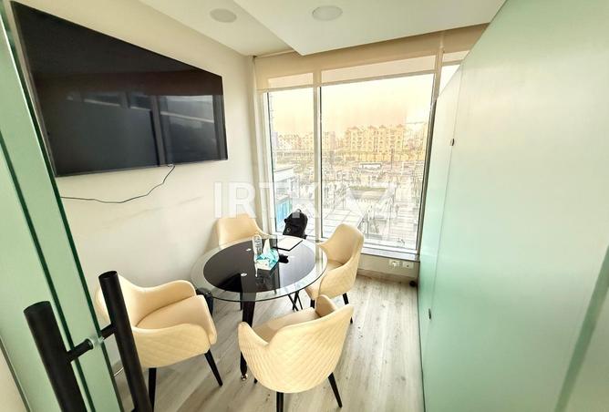 98824937 - Property Image 3