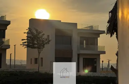 فيلا - 4 غرف نوم - 5 حمامات للبيع في أو ويست - كمبوندات 6 أكتوبر - مدينة 6 أكتوبر - الجيزة