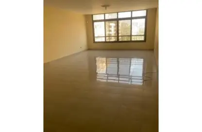 شقة - 3 غرف نوم - 2 حمامات للايجار في شارع افريقيا - امتداد مصطفي النحاس - المنطقة التاسعة - مدينة نصر - القاهرة