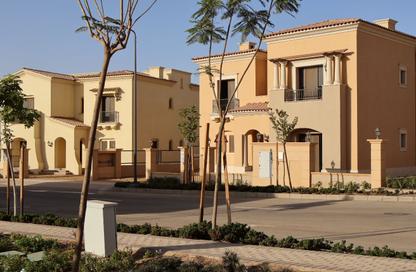 Townhouse - 3 - 4 for sale in City Gate - 5th Settlement Compounds - The 5th Settlement - New Cairo City - Cairo Townhouse - 3 - 4 for sale in City Gate - 5th Settlement Compounds - The 5th Settlement - New Cairo City - Cairo