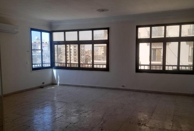 64134367 - Property Main Image