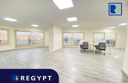 Full Floor - Studio - 6 Bathrooms for rent in Al Laselky St. - El Laselky - New Maadi - Hay El Maadi - Cairo