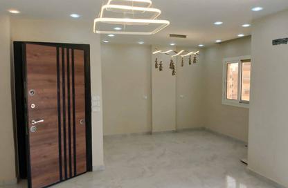 Apartment - 3 Bedrooms - 2 Bathrooms for rent in Touristic 1 - Hadayek October - 6 October City - Giza