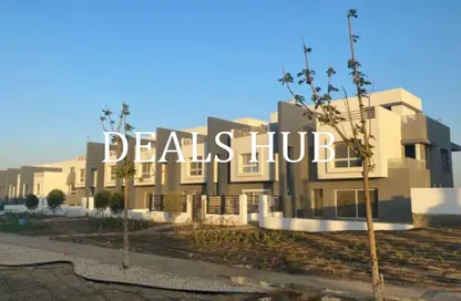 Townhouse - 3 Bedrooms - 3 Bathrooms for sale in Hyde Park - New Cairo City - Cairo