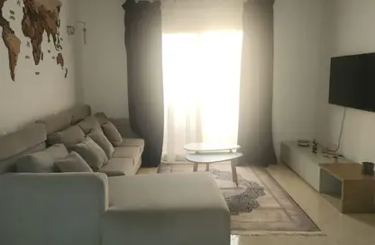 Apartment - 3 Bedrooms - 1 Bathroom for rent in Gardenia City Compound Nasr City - Zahraa Madinat Nasr - Nasr City - Cairo
