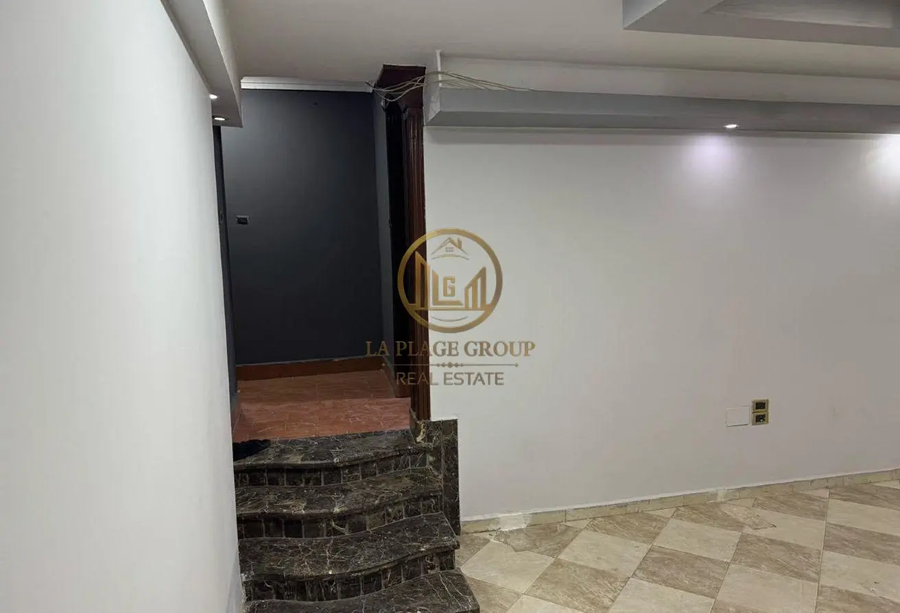 114898135 - Property Main Image