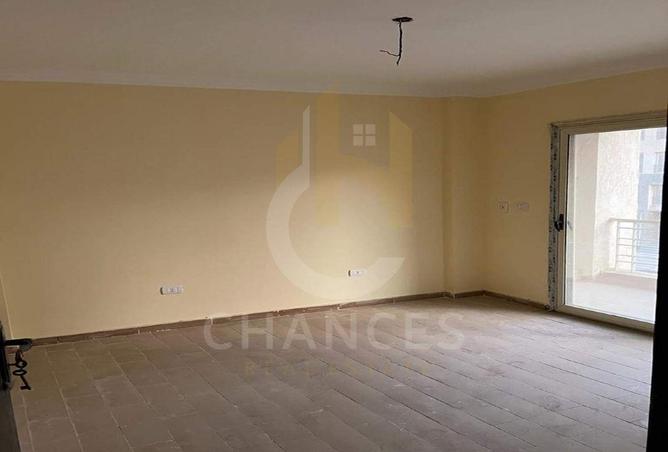 8710401 - Property Image 2