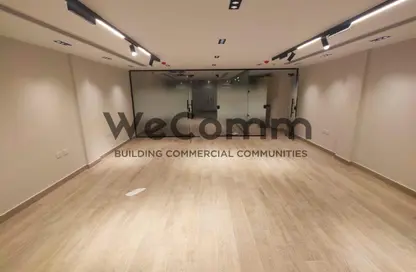 مساحات مكتبية - 3 غرف نوم - 2 حمامات للايجار في بيزنس بلاس - شارع التسعين الشمالي - التجمع الخامس - مدينة القاهرة الجديدة - القاهرة