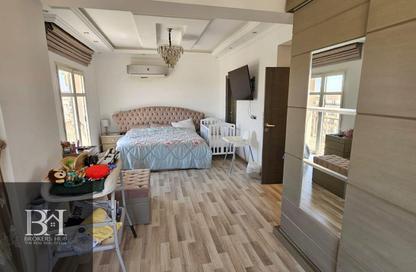 Apartment - 2 Bedrooms - 2 Bathrooms for sale in Hyde Park Central - The 6th Settlement - New Cairo City - Cairo