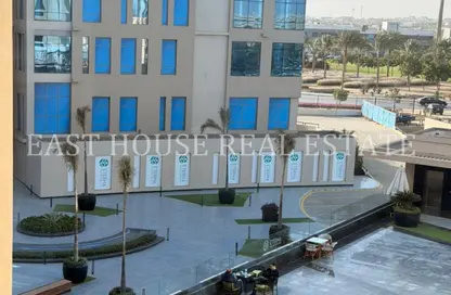 عيادة - غرفة نوم - 1 حمام للايجار في ميفيدا - كمبوندات التجمع الخامس - التجمع الخامس - مدينة القاهرة الجديدة - القاهرة