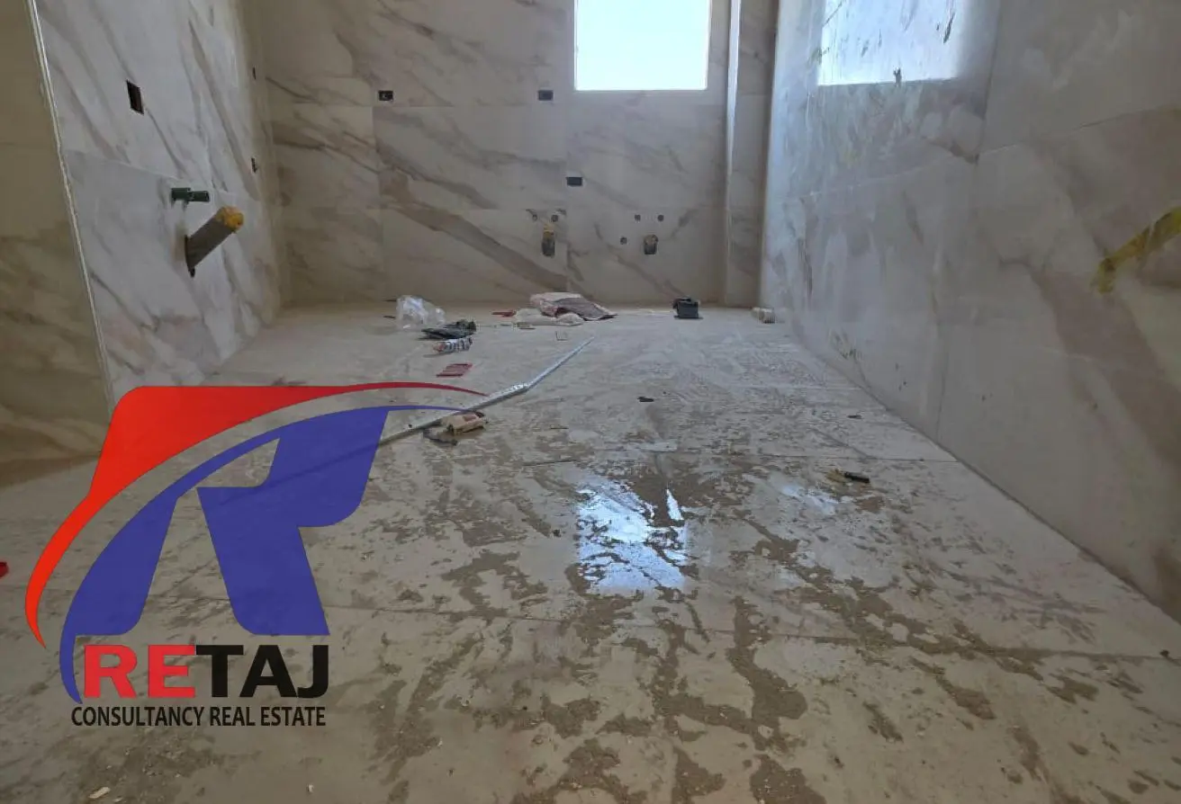 83989707 - Property Main Image