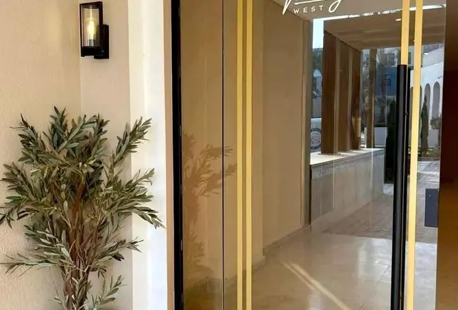 97726420 - Property Image 3