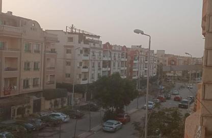 Apartment - 3 Bedrooms - 2 Bathrooms for rent in 8th District - Sheikh Zayed City - Giza