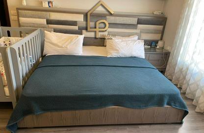Twin House - 3 Bedrooms - 3 Bathrooms for sale in Royal Meadows - Sheikh Zayed Compounds - Sheikh Zayed City - Giza