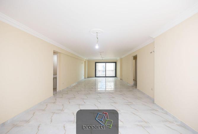 81826623 - Property Main Image
