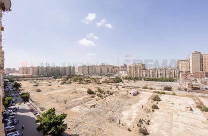 Apartment - 2 - 1 for sale in Al Nasr St. - Smouha - Hay Sharq - Alexandria