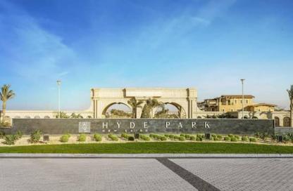 Apartment - 2 Bedrooms - 3 Bathrooms for sale in Park Corner - Hyde Park - New Cairo City - Cairo