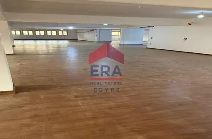 Office Space - 6 Bedrooms - 2 Bathrooms for sale in Al Gomhoreya Square St. - Abdeen - Cairo