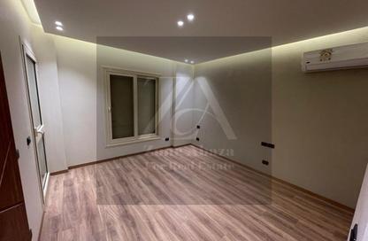 Apartment - 3 Bedrooms - 2 Bathrooms for rent in Stone Residence - 5th Settlement Compounds - The 5th Settlement - New Cairo City - Cairo