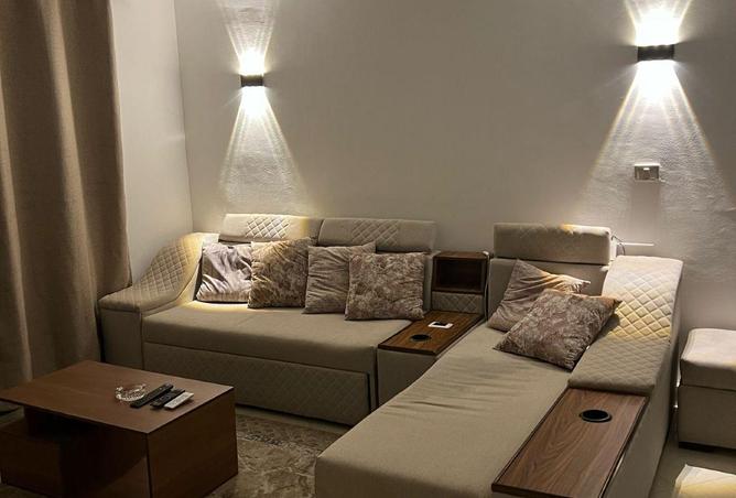 8590327 - Property Main Image