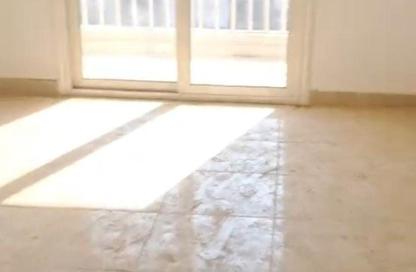 Apartment - 2 Bedrooms - 1 Bathroom for sale in B12 - Madinaty - Cairo