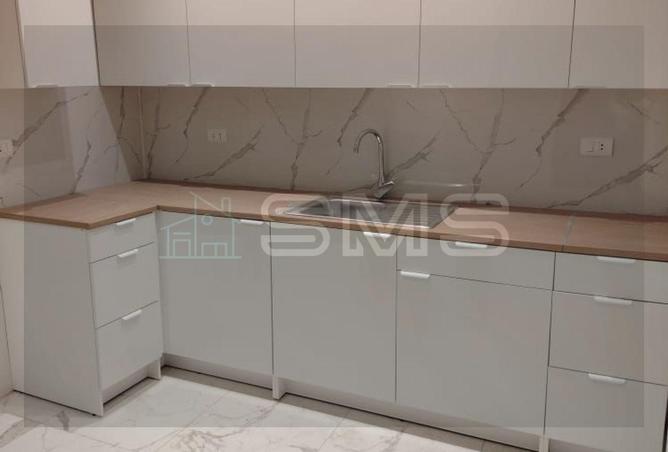 77610361 - Property Image 3