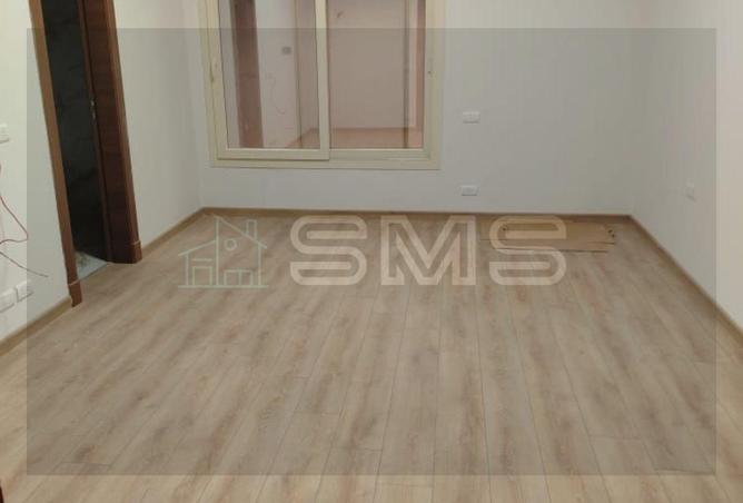 77610361 - Property Image 2