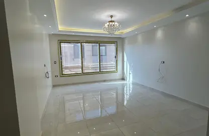 Apartment - 3 Bedrooms - 1 Bathroom for sale in Al Andalus Family - Al Andalus District - New Cairo City - Cairo