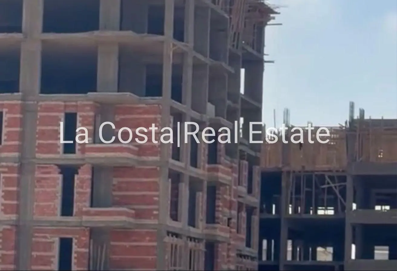 116744354 - Property Main Image