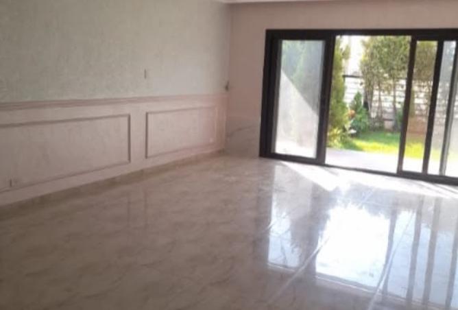 93527463 - Property Image 2