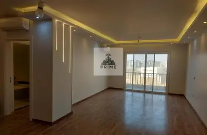 Apartment - 1 Bedroom - 2 Bathrooms for sale in Garden Residence - Hyde Park - New Cairo City - Cairo