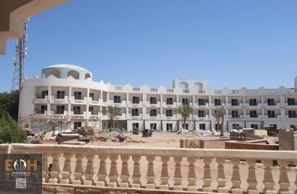 Apartment - 1 Bedroom - 1 Bathroom for sale in Hurghada Resorts - Hurghada - Red Sea