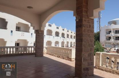 Apartment - 1 Bedroom - 1 Bathroom for sale in Hurghada Resorts - Hurghada - Red Sea