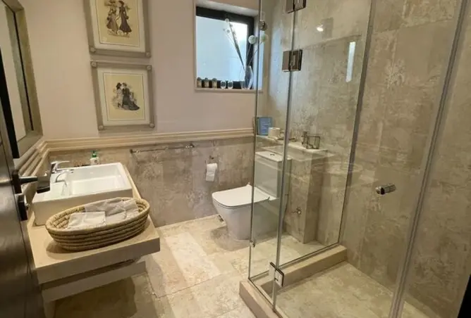105456972 - Property Image 3