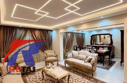 Apartment - 3 Bedrooms - 2 Bathrooms for sale in 90 Street - The 5th Settlement - New Cairo City - Cairo Apartment - 3 Bedrooms - 2 Bathrooms for sale in 90 Street - The 5th Settlement - New Cairo City - Cairo