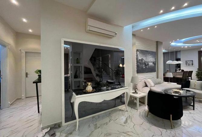 8561178 - Property Image 2