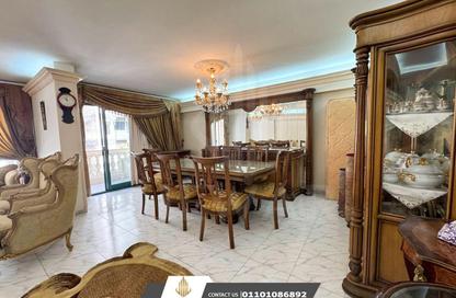شقة - 3 غرف نوم - 2 حمامات للبيع في شارع نادى سموحة الرياضى - سموحة - حي شرق - الاسكندرية