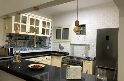 شقة - 3 غرف نوم - 1 حمام للبيع في الحي الثامن - مدينة العبور - القليوبية