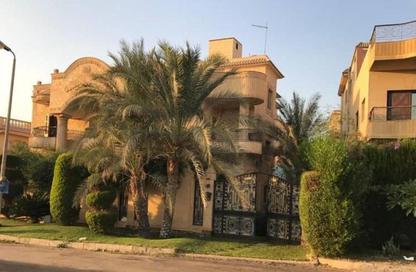 سطح - 2 غرف نوم - 1 حمام للبيع في شارع دكتور ياسين عبد الغفار - المنطقة ج - حى جنوب الاكايمية - مدينة القاهرة الجديدة - القاهرة