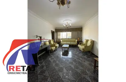 شقة - 3 غرف نوم - 1 حمام للبيع في شارع محمد المقريف - المنطقة السادسة - مدينة نصر - القاهرة