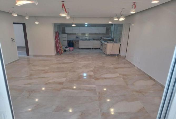 73503156 - Property Image 3