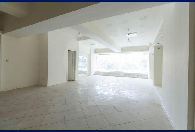 73762739 - Property Main Image