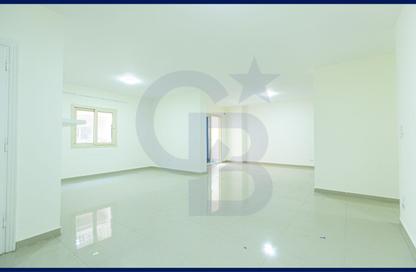 Apartment - 3 Bedrooms - 2 Bathrooms for rent in Al Shaheed Galal El Desouky St. - Waboor Elmayah - Hay Wasat - Alexandria Apartment - 3 Bedrooms - 2 Bathrooms for rent in Al Shaheed Galal El Desouky St. - Waboor Elmayah - Hay Wasat - Alexandria