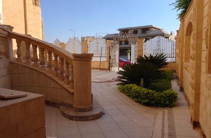 Villa - 5 Bedrooms - 5 Bathrooms for rent in Beverly Hills Road - 17th District - Sheikh Zayed City - Giza