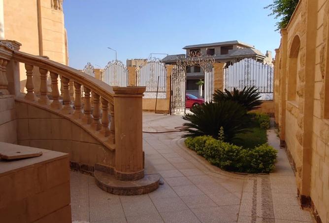 102631902 - Property Image 2