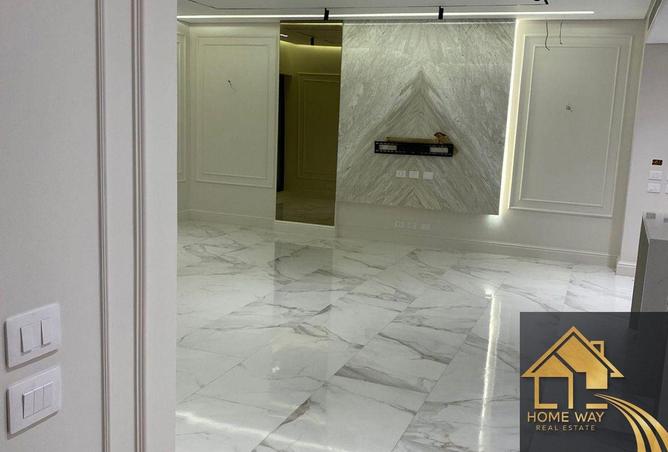 8555217 - Property Image 2