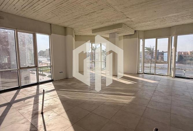 103767980 - Property Main Image